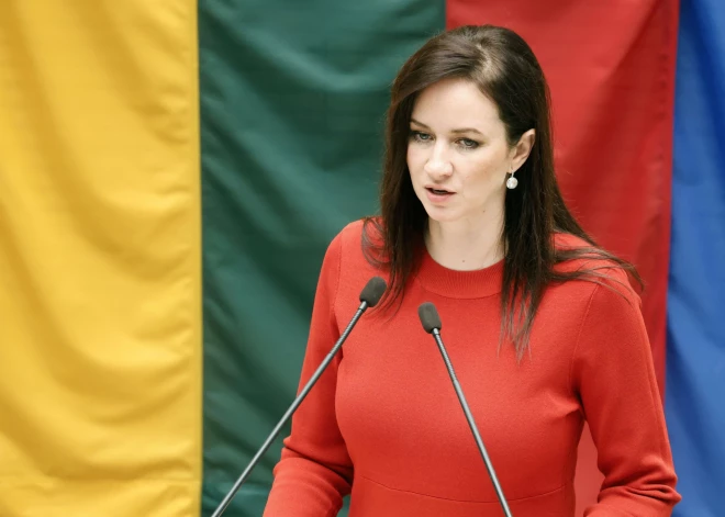 “Necelt liekus viļņus”: Lietuvas premjere asi reaģē uz ministra izteikumiem par Kēnigsbergas eksklāvu un droniem