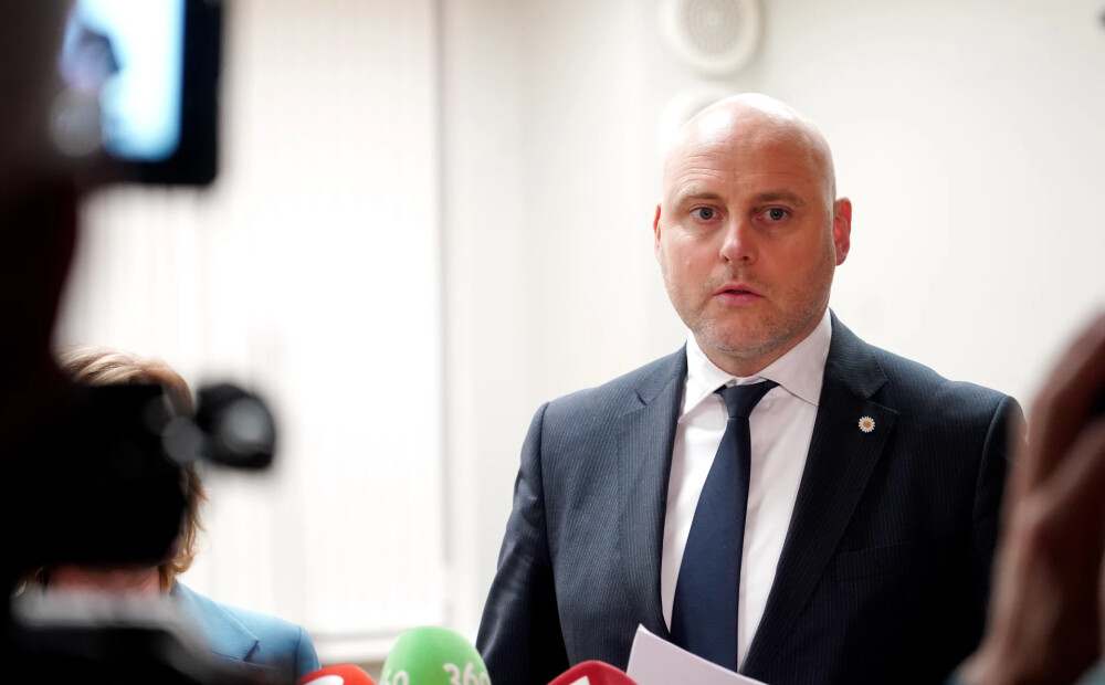 Kulberga valdības veidošanā sāk spriest par deklarāciju un ministriju sadali