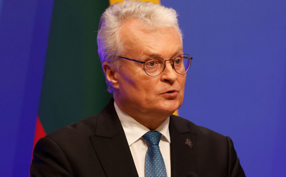 Lietuvas prezidents Nausēda izsakās par ielidojušajiem droniem