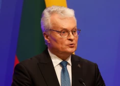 Lietuvas prezidents Nausēda izsakās par ielidojušajiem droniem