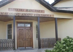 Lūcijas Rancānes Makašānu Amatu pamatskolai draud slēgšana. Par to lemjot, Rēzeknes novada domes sēdi pārtrauca trauksme