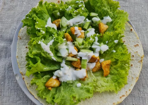 Tortilja vieglām vakariņām. 