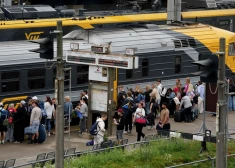 Paziņots, kas notiks ar sabiedriskā transporta pasažieriem Latvijas gaisa telpas apdraudējuma gadījumā