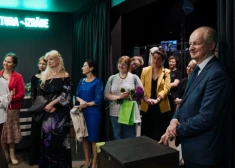 ФОТО: гости на премьере спектакля Артурса Дициса "Турист" в Аркаде Театра Чехова