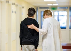 15 gadu vecais Laurīns pēc kritiena ar velosipēdu nokļuva dzīvības briesmās. Viņu izglāba ārsti un mammas spēks