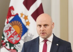 Aizsardzība, imigrācija un stingrāka attieksme pret Krieviju: lūk, kādas ir Kulberga valdības deklarācijas prioritātes