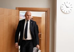 Kulbergs pagaidām neatklāj sava iespējamā biroja sastāvu premjera amatā