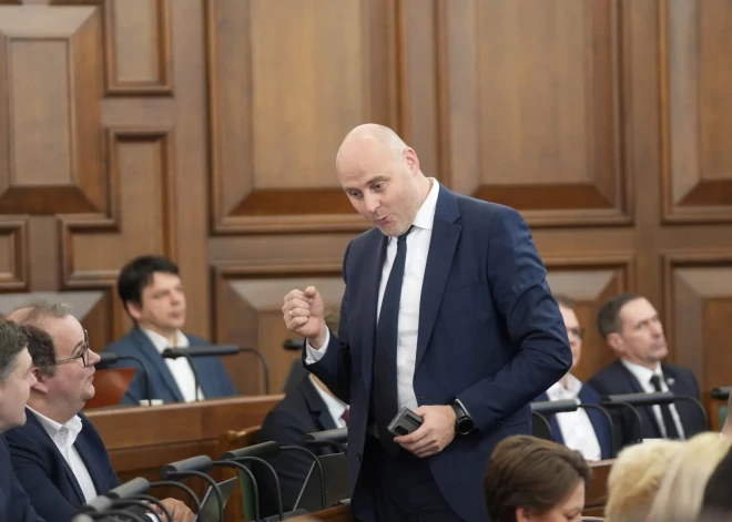 Kulberga valdībai parlamentā būs pārliecinošs vairākums