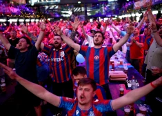 Londonas "Crystal Palace" pieveic "Rayo Vallecano": UEFA Konferences līgas trofeja paliek Anglijā