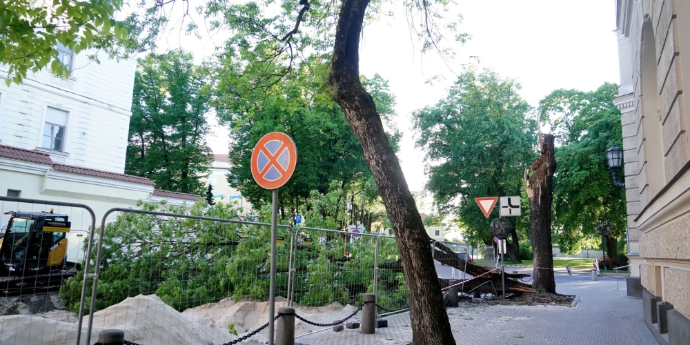 После бурной среды ветер не стихнет.