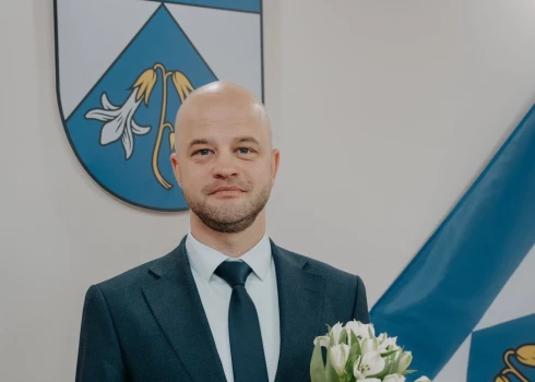 Par Gati Miglānu nobalsoja visi 14 klātesošie domes deputāti. 
