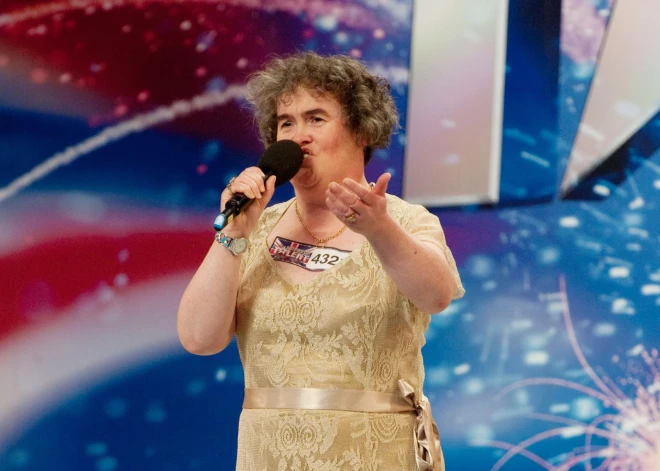 Grūti atpazīt! Sūzena Boila pārsteidz ar drosmīgām pārvērtībām