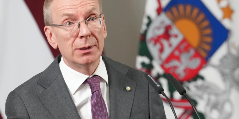 Valsts prezidents Edgars Rinkēvičs atzina, ka aizsardzības plānošanai un bruņojuma iepirkumiem jākļūst daudz elastīgākiem.
