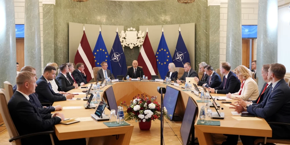 Ministru kabineta pirmā svinīgā sēde. 
