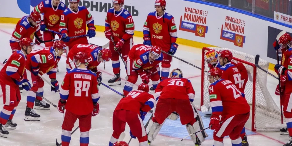 Krievijas hokeja izlase nespēlē pasaules čempionātos kopš pilna mēroga invāzijas Ukrainā.