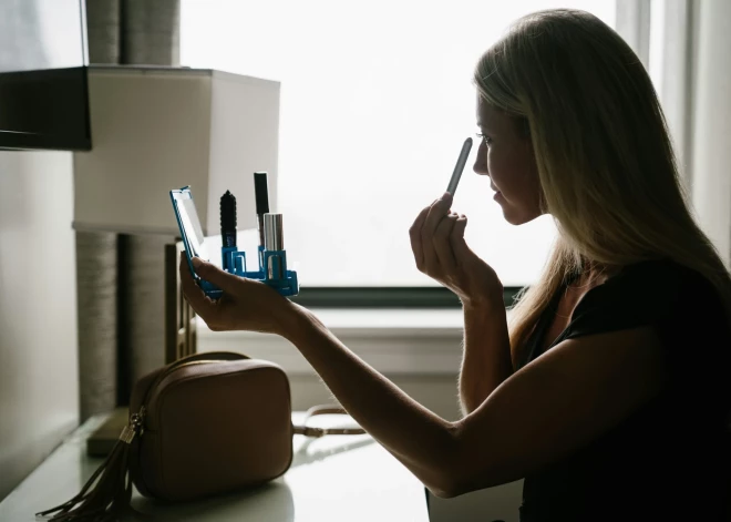 Skaistumkopšanas pasaules tendences: kādi produkti un procedūras šobrīd ir populāri