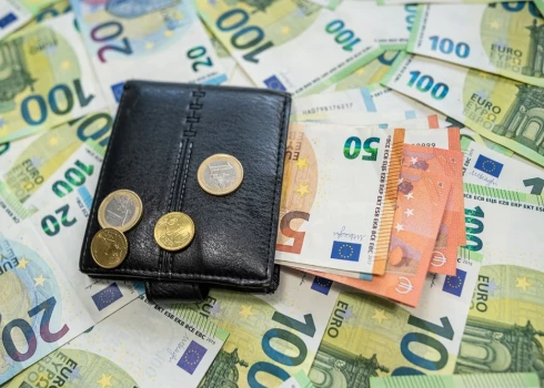 Latvijas ekonomika šogad varētu augt līdz 2,5%.