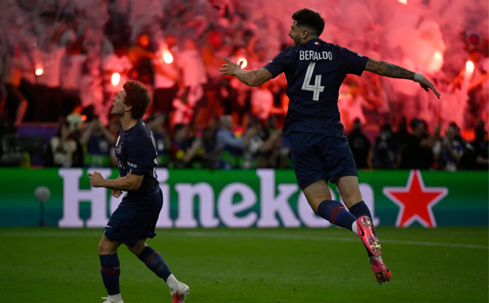 Dramatiskā pēcspēles sitienu sērijā PSG  salauž 