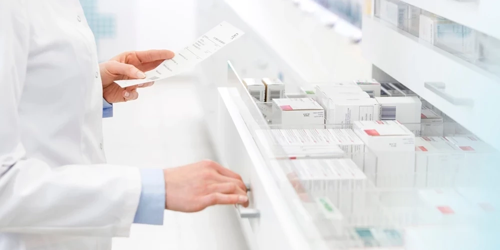 Lētās Ķīnas zāles var apdraudēt Eiropas antibiotiku piegādes.