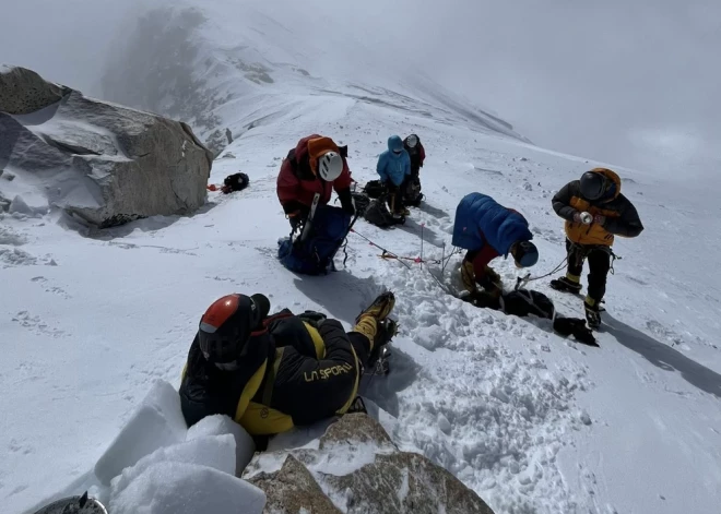 Izdzīvojušais alpīnists Valdis Puriņš pēc traģēdijas Denali: "Mēs darījām visu, kas bija mūsu spēkos"