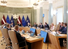 За работу! Новый премьер будет собирать правительство в два раза чаще