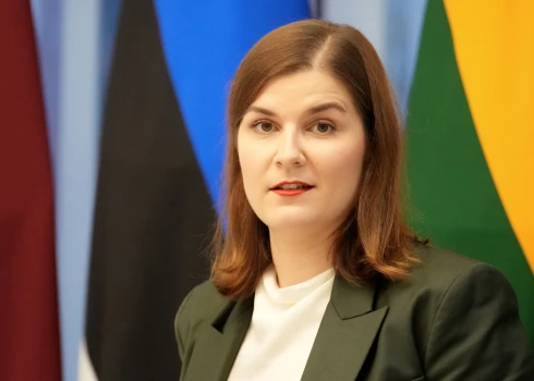 Политолог Элина Вроблевска рассказала о тревожных сигналах, исходящих из России.