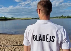 Saldus un Cieceres ezeru pludmalēs darbu sāk glābēji