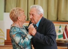 Viņš pat nepajautāja manu vārdu! Ritas un Alda neticamais mīlas stāsts, kas vainagojies ar 60 gadu ilgu laulību