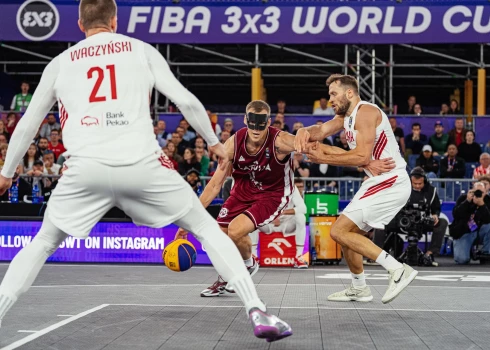 Latvijas 3x3 izlase pagarinājumā izrāva uzvaru pret Poliju (foto: FIBA)