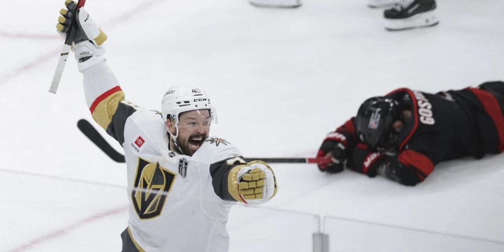 "Golden Knights" uzvar viesos un nonāk vadībā Stenlija kausa finālsērijā.