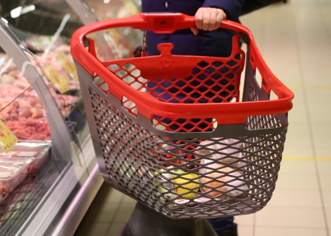 Pārtikas cenas Latvijā piedzīvo kritumu, bet no jūlija gaidāms vēl viens patīkams pārsteigums
