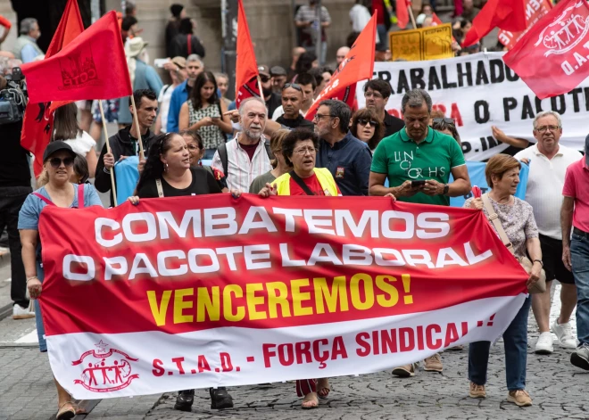 Haoss Portugālē: streika dēļ  atcelti simtiem avioreisu, traucēta slimnīcu un skolu darbība