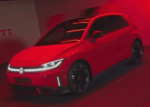Pirmais elektriskais GTI standartā aprīkots ar elektroniski vadāmu priekšējā diferenciāļa bloķētāju.