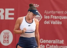 Darja Semeņistajai grūta uzvara pirmajā kārtā "WTA 125" turnīrā Horvātijā