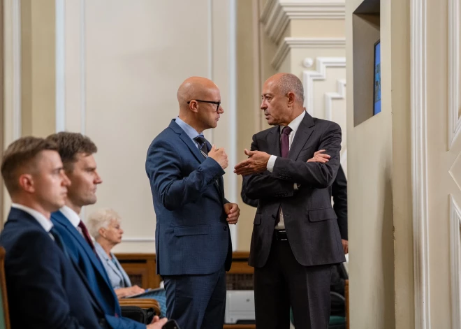 Komisiju rokāde Saeimā: vairāki deputāti tiek pie jauniem amatiem