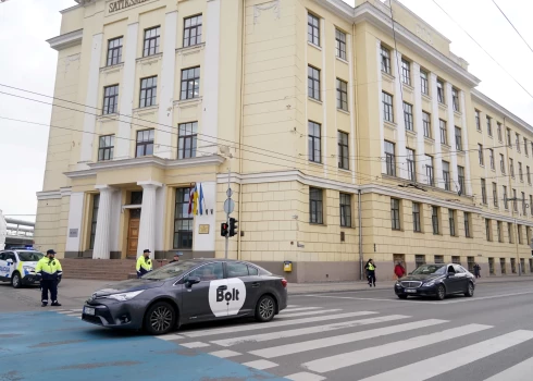 Rīgā vairākās apkaimēs ierīkos jaunas gājēju pārejas.