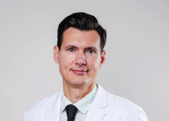 Traumatologs: vāji vēdera muskuļi un ilga sēdēšana var beigties ar sāpošu muguru