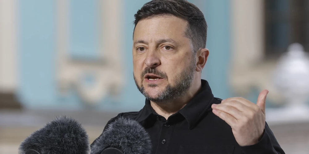 Ukrainas prezidents Volodimirs Zelenskis vēršas pie Krievijas diktatora Vladimira Putina.