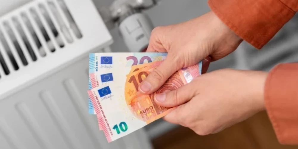 В Риге плата за теплоэнергию с октября может снизиться на 0,1%, а во время отопительного сезона - вырасти.