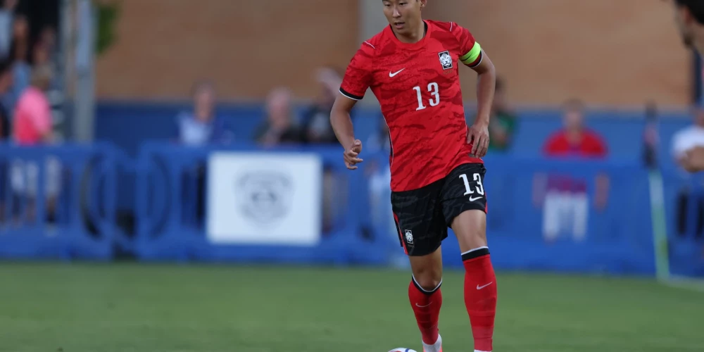 Honmiņs Sons ir trīs vārtu guvumu attālumā, lai kļūtu par Dienvidkorejas futbola izlases visu laiku labāko vārtu guvēju.