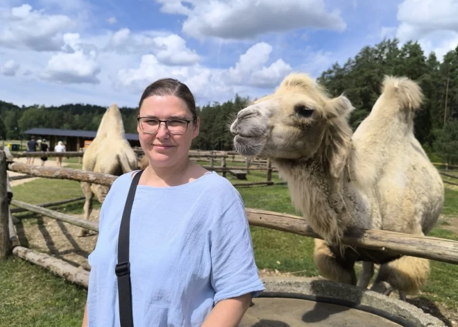 Ilzes Hakas hobijs aizkustina līdz asarām – viņa ada drānas priekšlaikus dzimušajiem