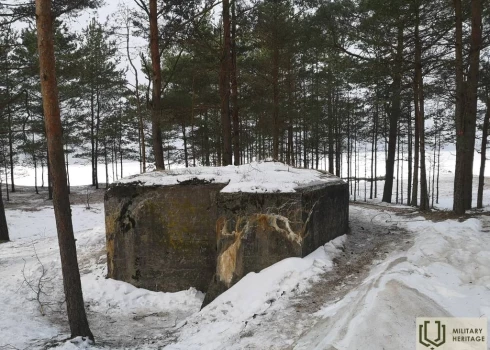 Эти бетонные сооружения должны были остановить врага с моря.