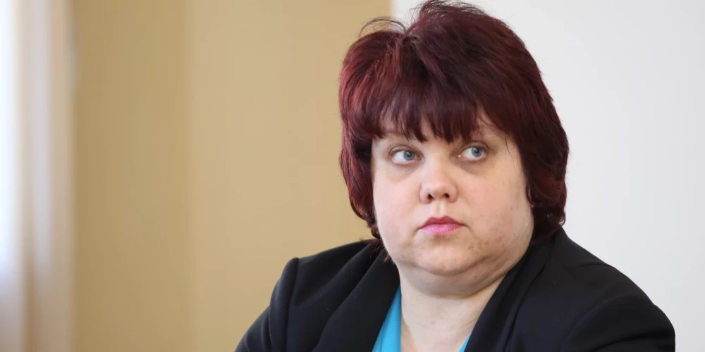 Finanšu ministra biroja vadītāja - bijusī Enerģētikas valsts aģentūras direktore Daiga Avdejanova.