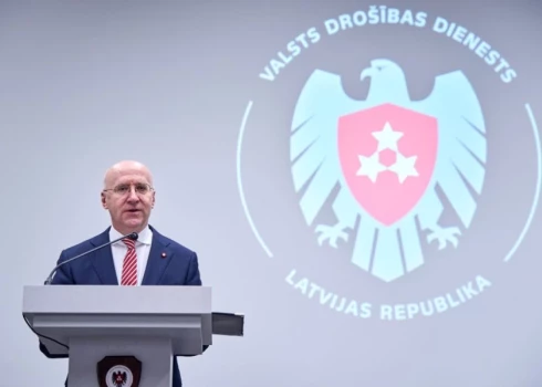 Valsts drošības dienesta priekšnieks Normunds Mežviets norāda, ka pret terorisma draudiem vajadzētu izturēties ar vislielāko nopietnību.