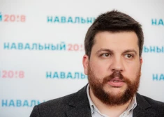 Скандально известный лидер российской оппозиции получил постоянный вид на жительство в Литве 