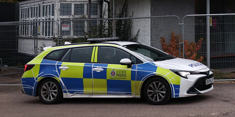 Policijas darbinieki aicina pieteikties ikvienu, kam ir info par traģisko negadījumu.