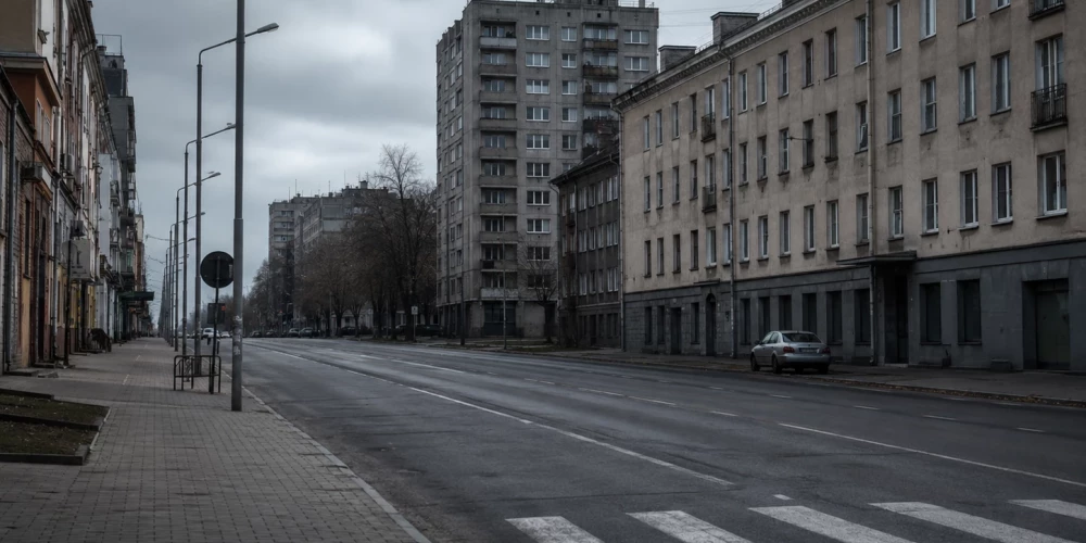 Латвия стареет и пустеет.