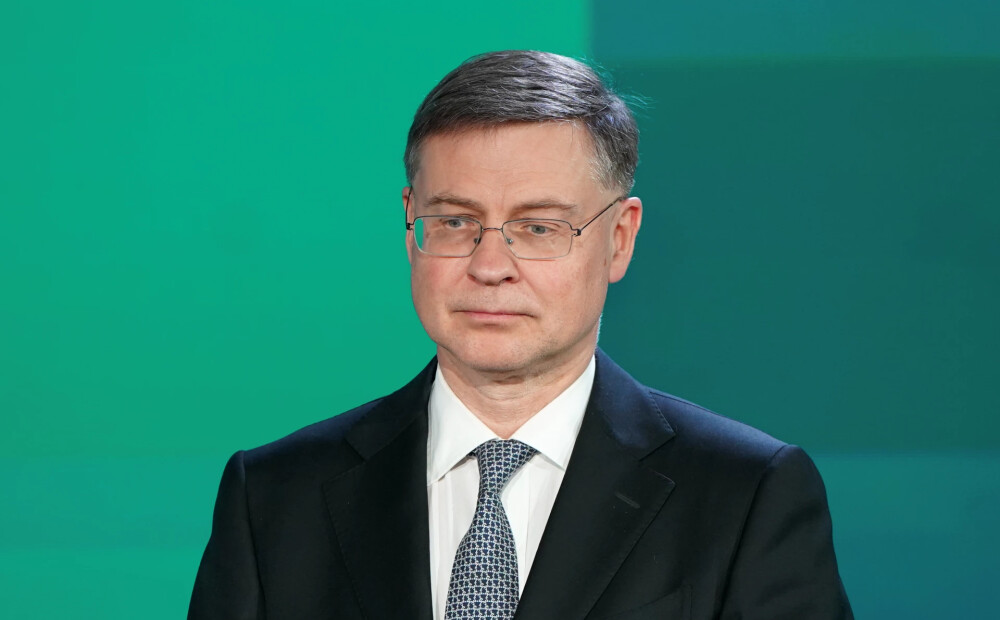 Dombrovskis par “Rail Baltica”: jāskatās, kur samazināt izma