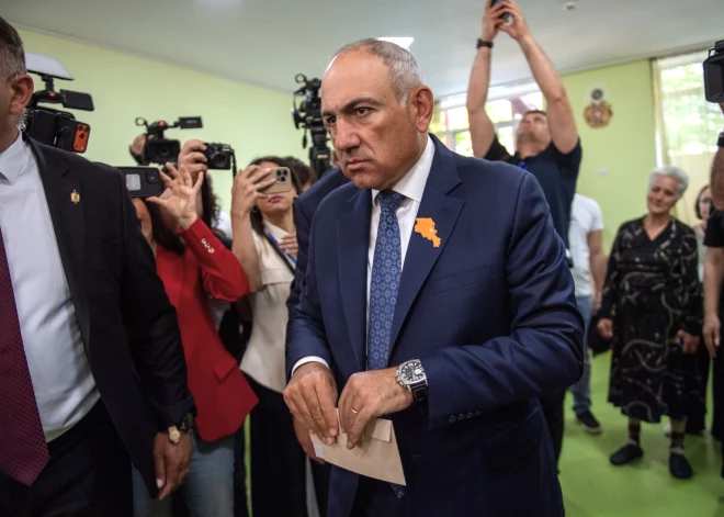Armēnijas parlamenta vēlēšanās vadībā Pašinjana partija