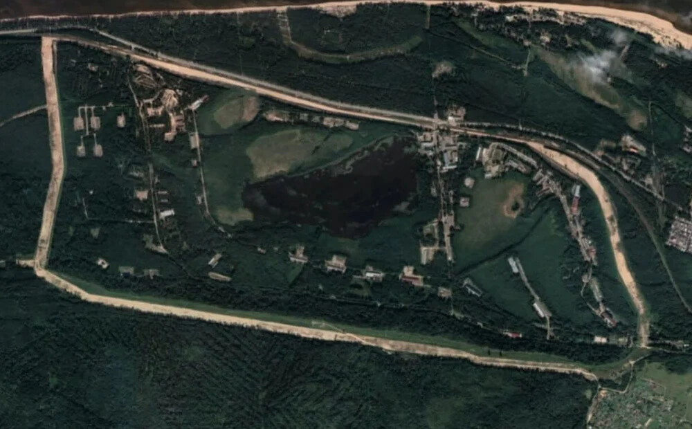 Ukrainas uzbrukumā jūras spēku bāzei netālu no Sanktpēterbur
